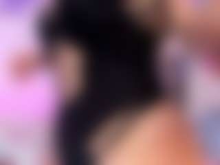Queen S.'s Live Sex Cam Show