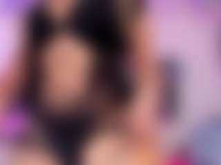 Queen S.'s Live Sex Cam Show