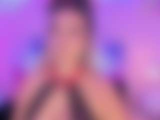 Live cam show with Queen S. - BBW on TastyBlacksLive
