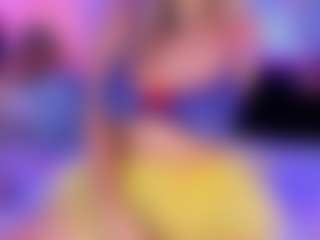 Queen S.'s Live Sex Cam Show