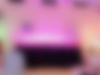 Live cam show with Queen S. - Blonde Hair Curvy on Strip Flash - Live Sex Shows