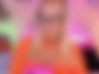 Queen S.'s Live Sex Cam Show