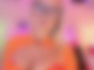 Queen S.'s Live Sex Cam Show