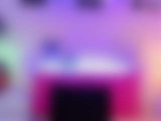 Queen S.'s Live Sex Cam Show