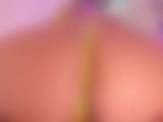 Queen S.'s Live Sex Cam Show