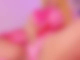 Queen S.'s Live Sex Cam Show