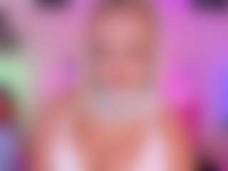 Queen S.'s Live Sex Cam Show