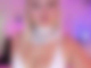 Queen S.'s Live Sex Cam Show