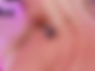 Queen S.'s Live Sex Cam Show