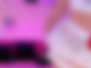 Live cam show with Queen S. - Blonde Hair Blowjob on Camsoda