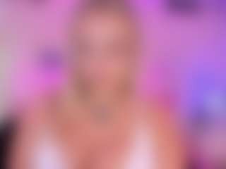 Queen S.'s Live Sex Cam Show