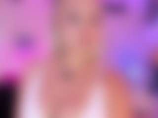 Queen S.'s Live Sex Cam Show