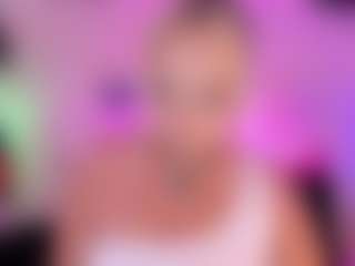 Queen S.'s Live Sex Cam Show