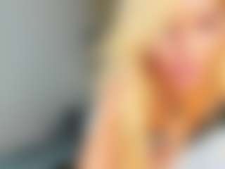 bella-sweeet's Live Sex Cam Show