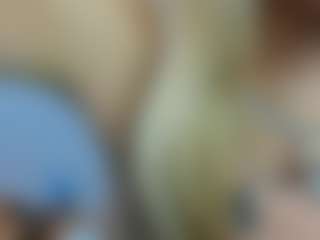 Live cam show with bella-sweeet - Cum on Camversity
