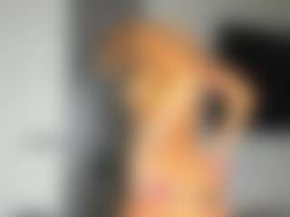bella-sweeet's Live Sex Cam Show
