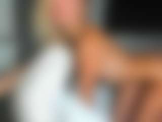 bella-sweeet's Live Sex Cam Show
