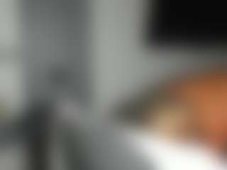 bella-sweeet's Live Sex Cam Show