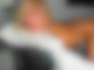 bella-sweeet's Live Sex Cam Show