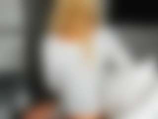 bella-sweeet's Live Sex Cam Show