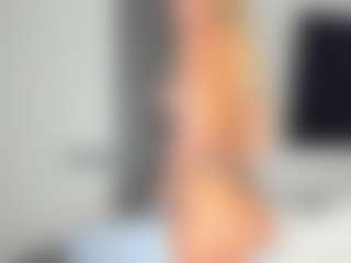 bella-sweeet's Live Sex Cam Show