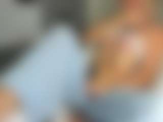 bella-sweeet's Live Sex Cam Show