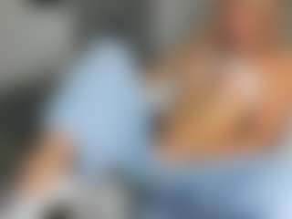 bella-sweeet's Live Sex Cam Show