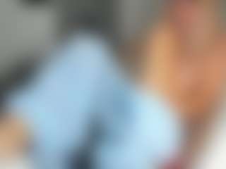 bella-sweeet's Live Sex Cam Show