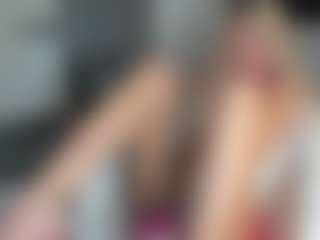 bella-sweeet's Live Sex Cam Show