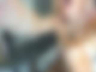 bella-sweeet's Live Sex Cam Show