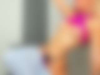 bella-sweeet's Live Sex Cam Show