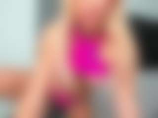 bella-sweeet's Live Sex Cam Show