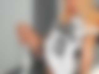 bella-sweeet's Live Sex Cam Show