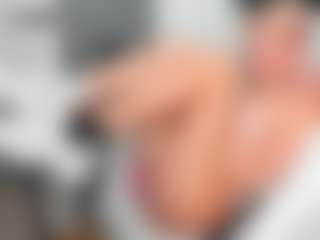 bella-sweeet's Live Sex Cam Show