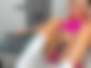 bella-sweeet's Live Sex Cam Show