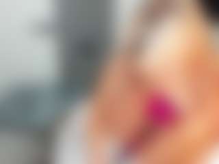 Live cam show with bella-sweeet - Dildo on Milfs Live