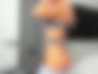 bella-sweeet's Live Sex Cam Show