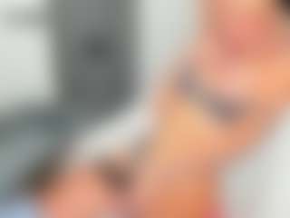 bella-sweeet's Live Sex Cam Show