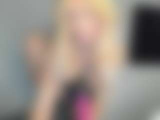 bella-sweeet's Live Sex Cam Show