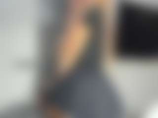 bella-sweeet's Live Sex Cam Show