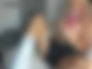 bella-sweeet's Live Sex Cam Show