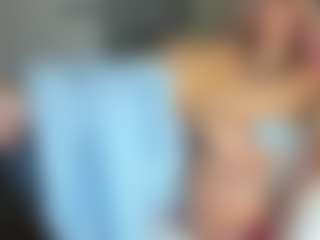 Live cam show with bella-sweeet - Brown Eyes Blonde Hair on Camsoda