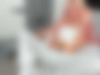 bella-sweeet's Live Sex Cam Show