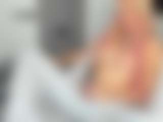bella-sweeet's Live Sex Cam Show