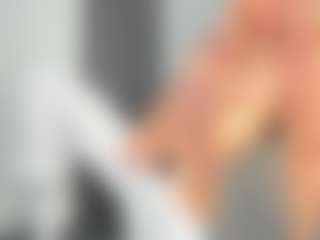bella-sweeet's Live Sex Cam Show