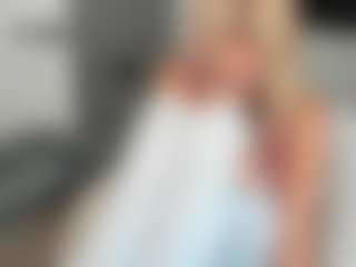bella-sweeet's Live Sex Cam Show