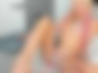 bella-sweeet's Live Sex Cam Show