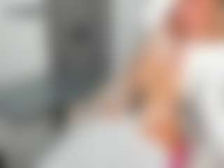 bella-sweeet's Live Sex Cam Show
