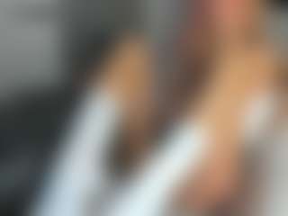 bella-sweeet's Live Sex Cam Show