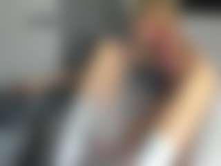 bella-sweeet's Live Sex Cam Show